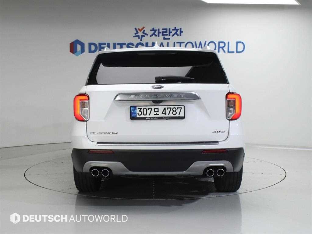 Ford Explorer - Vista 4