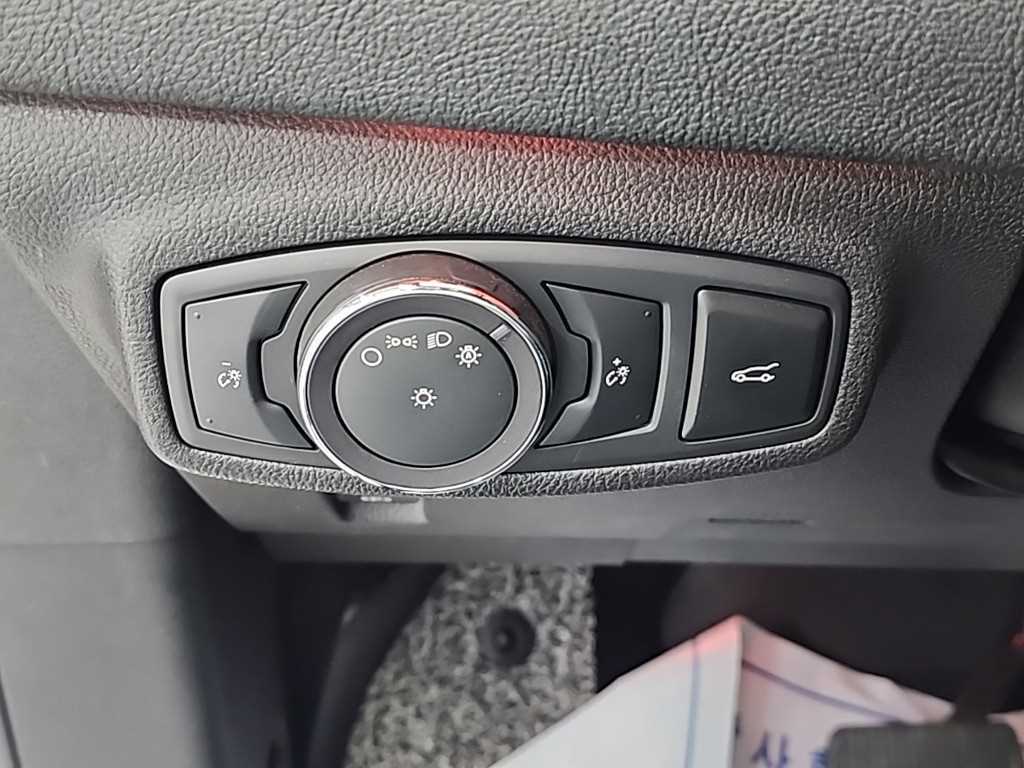 Lincoln MKC 2019 Blanco - Importación desde Corea - HF Imports Iquique - Foto 17