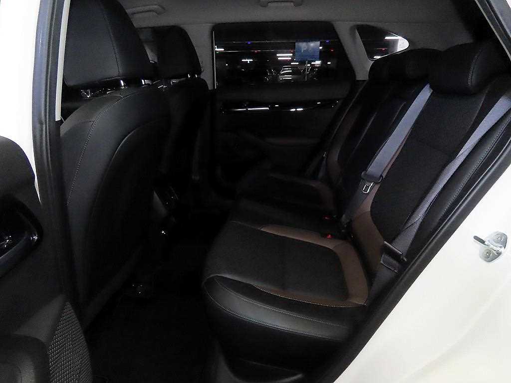 KIA Seltos - Vista 7