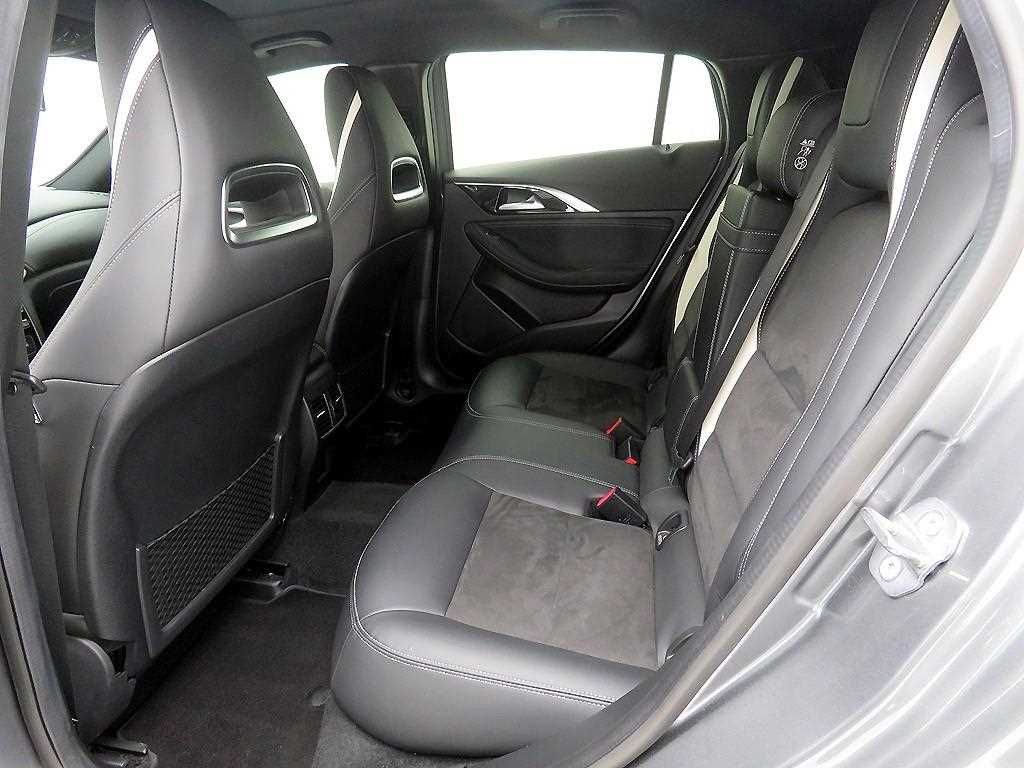 Infiniti Q - Vista 7