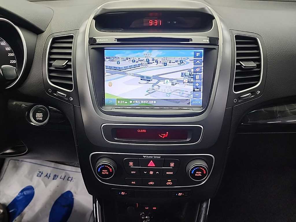 KIA Sorento - Vista 10