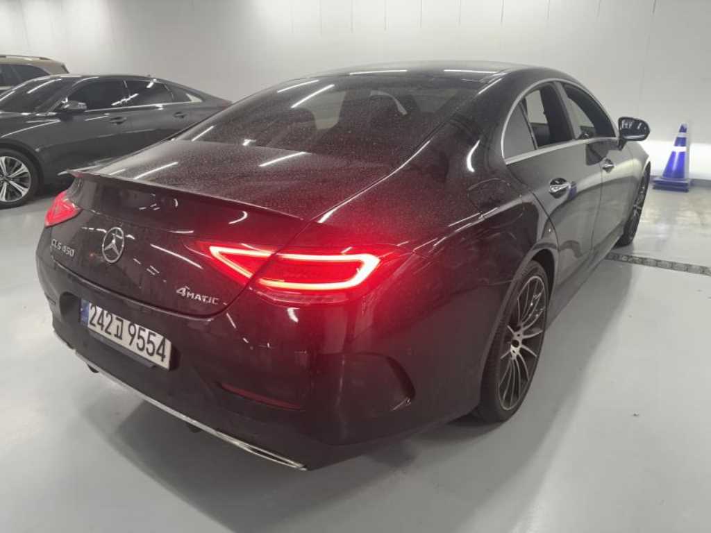 Mercedes Benz CLS Class - Vista 4