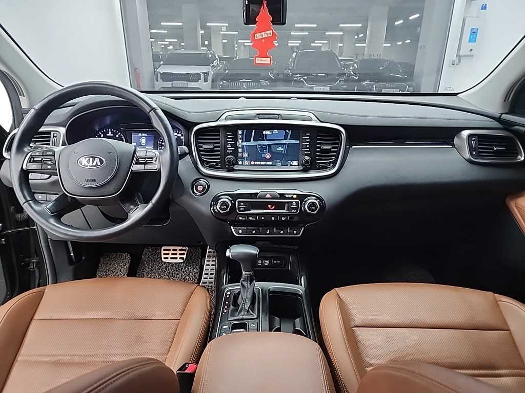 KIA Sorento - Vista 7