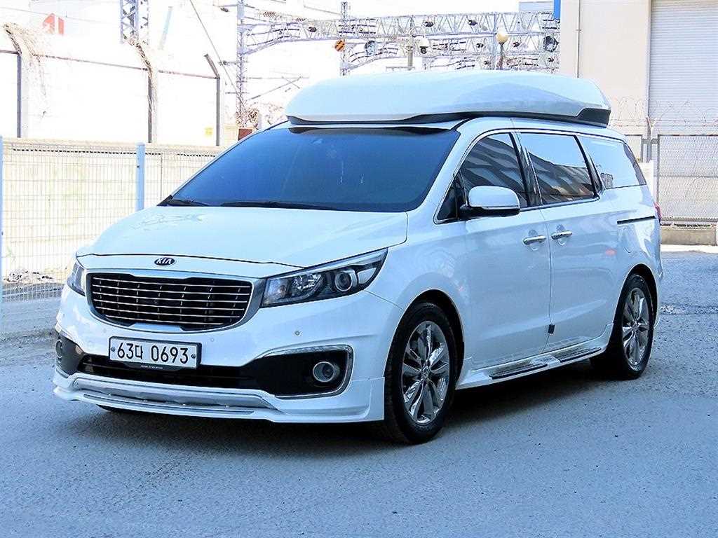 KIA Carnival - Vista 2