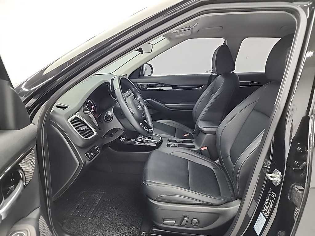 KIA Seltos - Vista 11