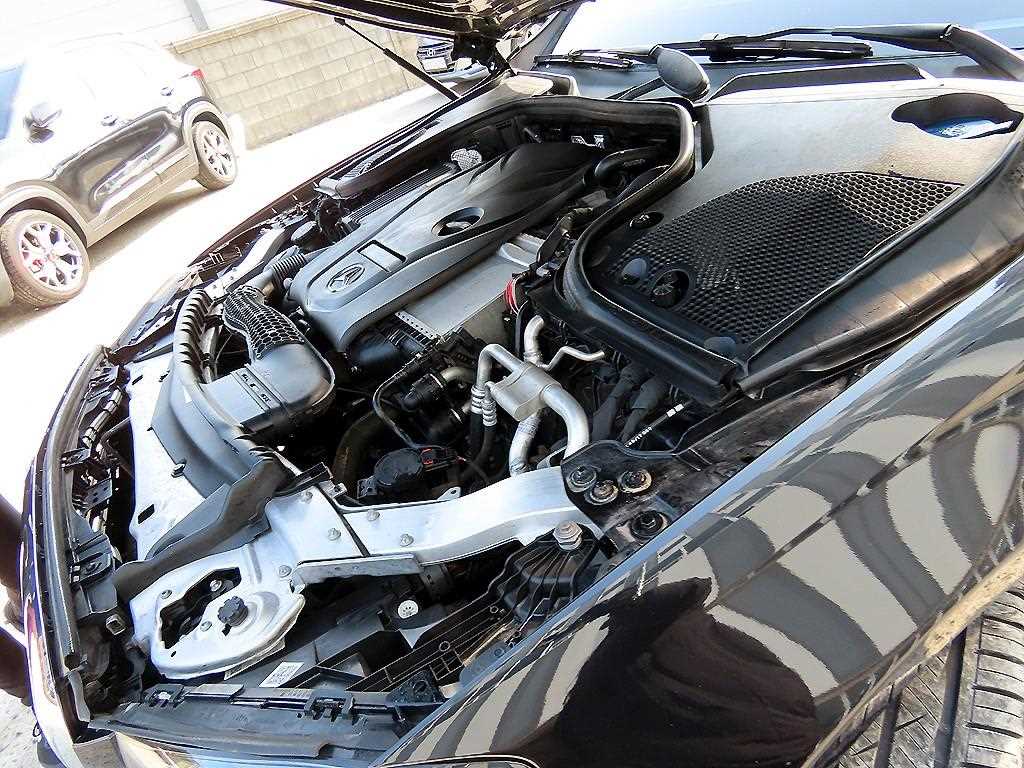 Mercedes Benz E class 2018 Negro - Importación desde Corea - HF Imports Iquique - Foto 19