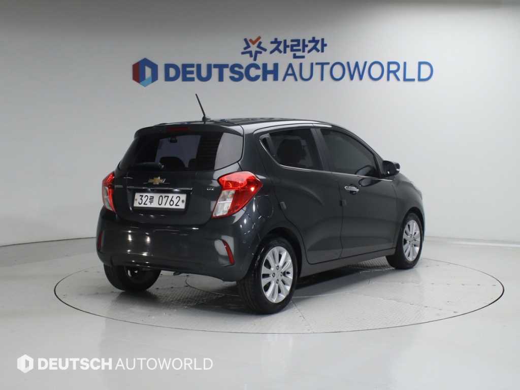 Chevrolet Spark - Vista 2