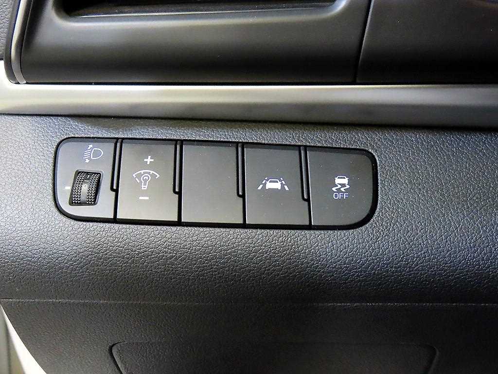 HYUNDAI Avante 2020 Blanco - Importación desde Corea - HF Imports Iquique - Foto 14