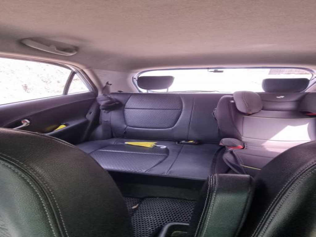 KIA Morning - Vista 2