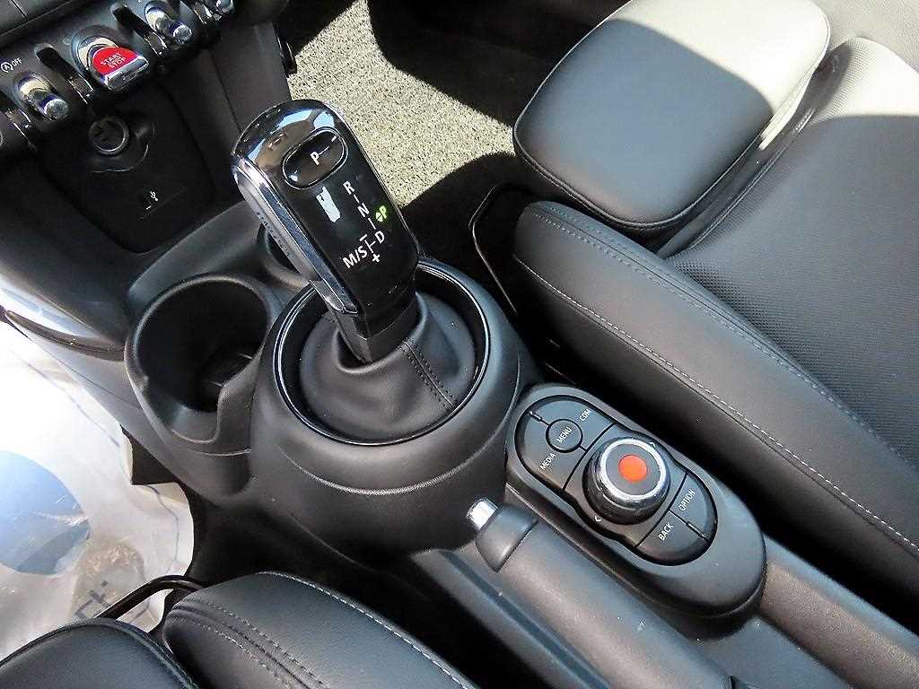 Mini Cooper - Vista 10