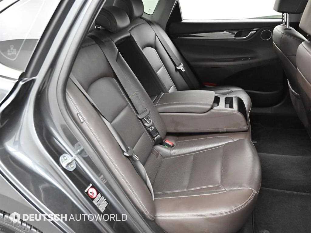 HYUNDAI Grandeur - Vista 12