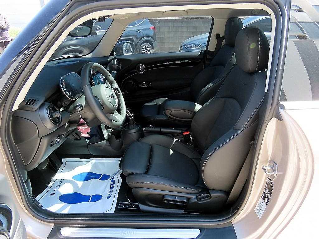 Mini Cooper - Vista 5