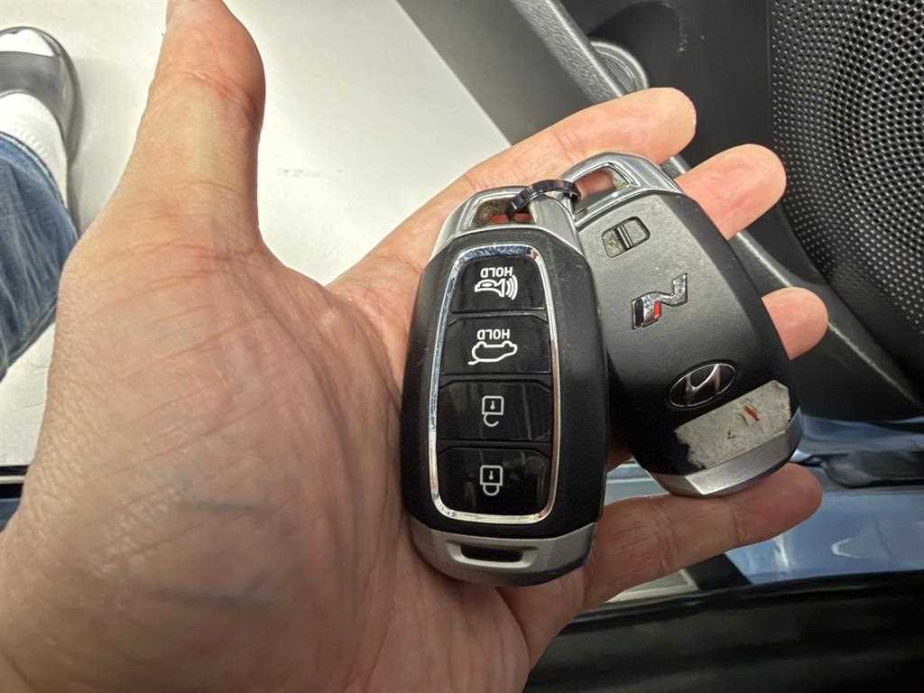 HYUNDAI Veloster 2019 skyblue - Importación desde Corea - HF Imports Iquique - Foto 14