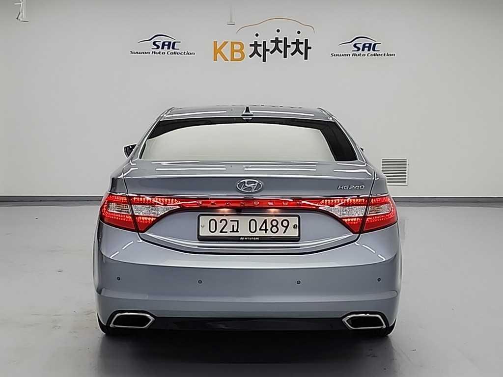 HYUNDAI Grandeur - Vista 3
