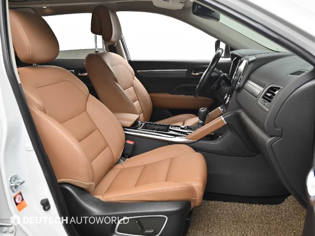 SAMSUNG QM6 - Vista 10