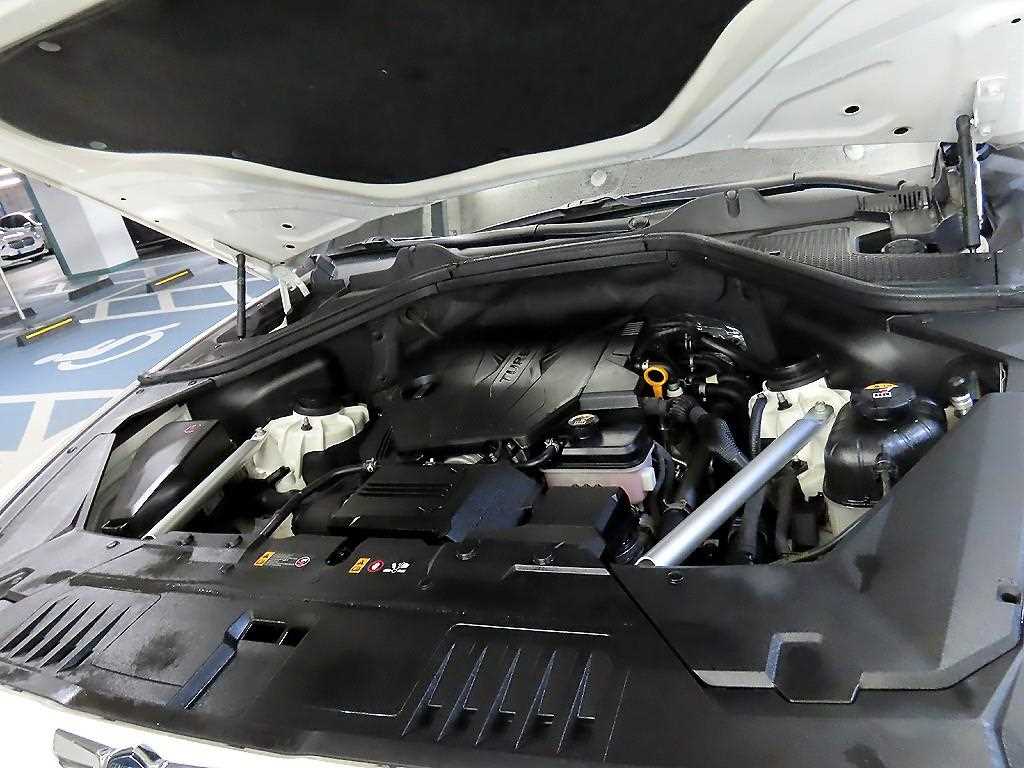 Genesis GV80 2020 Blanco - Importación desde Corea - HF Imports Iquique - Foto 19