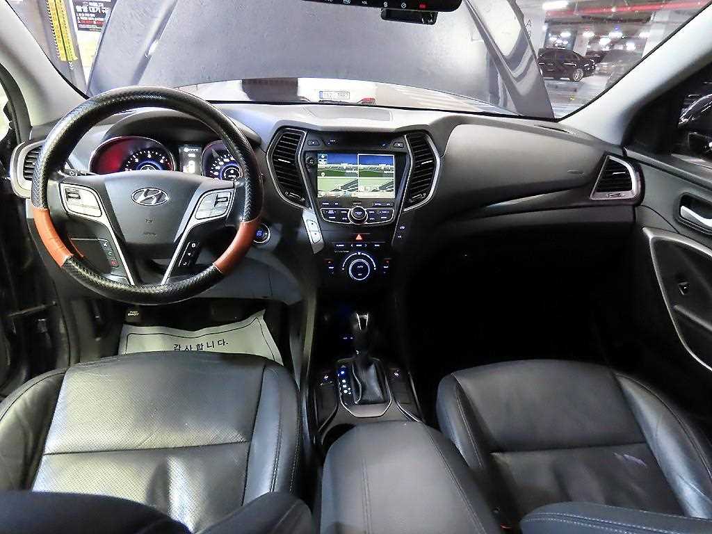 HYUNDAI Santa Fe - Vista 10