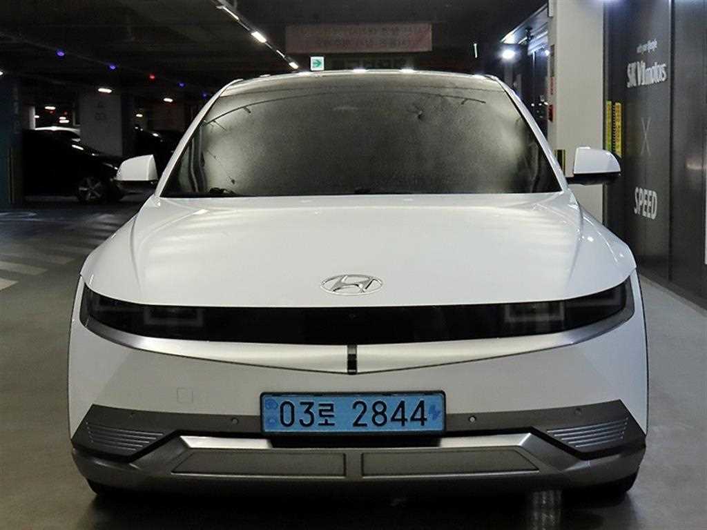 HYUNDAI Ioniq 5 - Vista 2