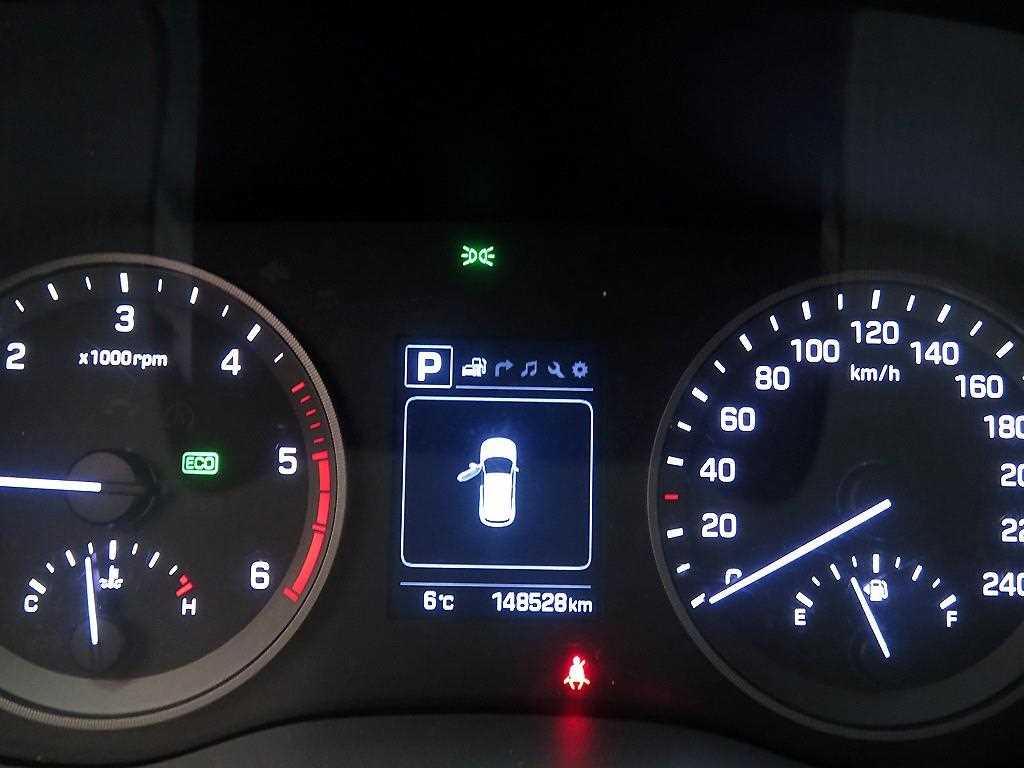 HYUNDAI Tucson - Vista 12