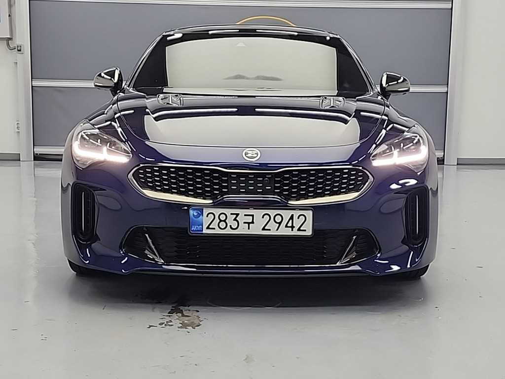 KIA Stinger - Vista 3