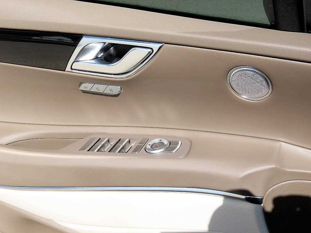 Genesis GV80 - Vista 12