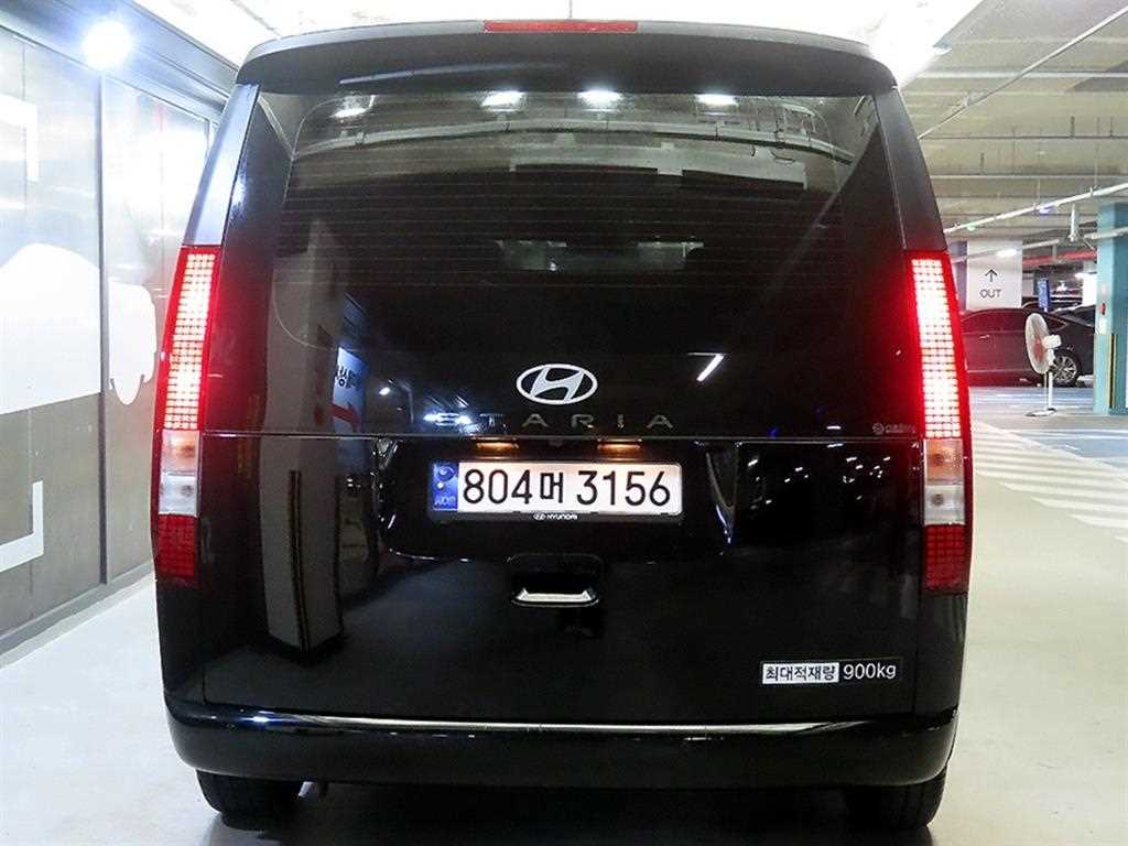 HYUNDAI Staria - Vista 5