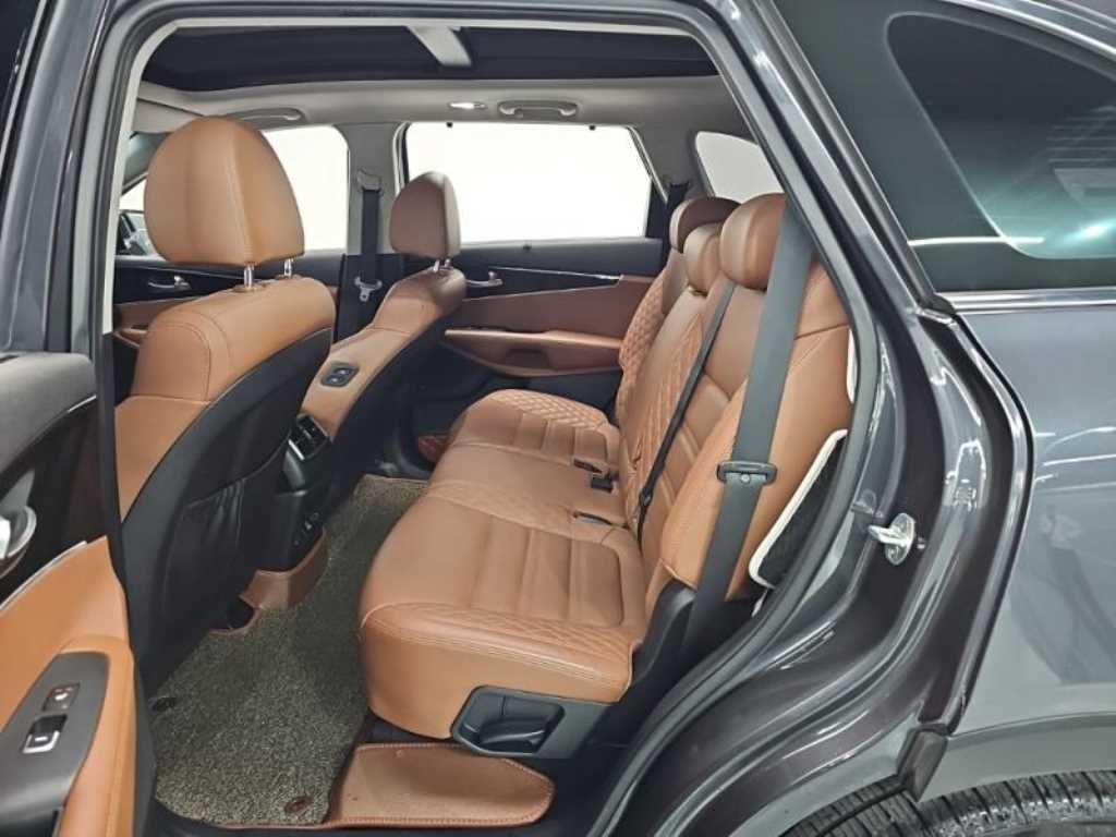 KIA Sorento 2018 Gris - Importación desde Corea - HF Imports Iquique - Foto 18