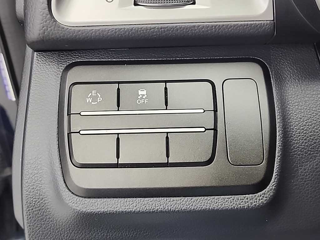 Ssangyong Tivoli 2016 Azul - Importación desde Corea - HF Imports Iquique - Foto 15