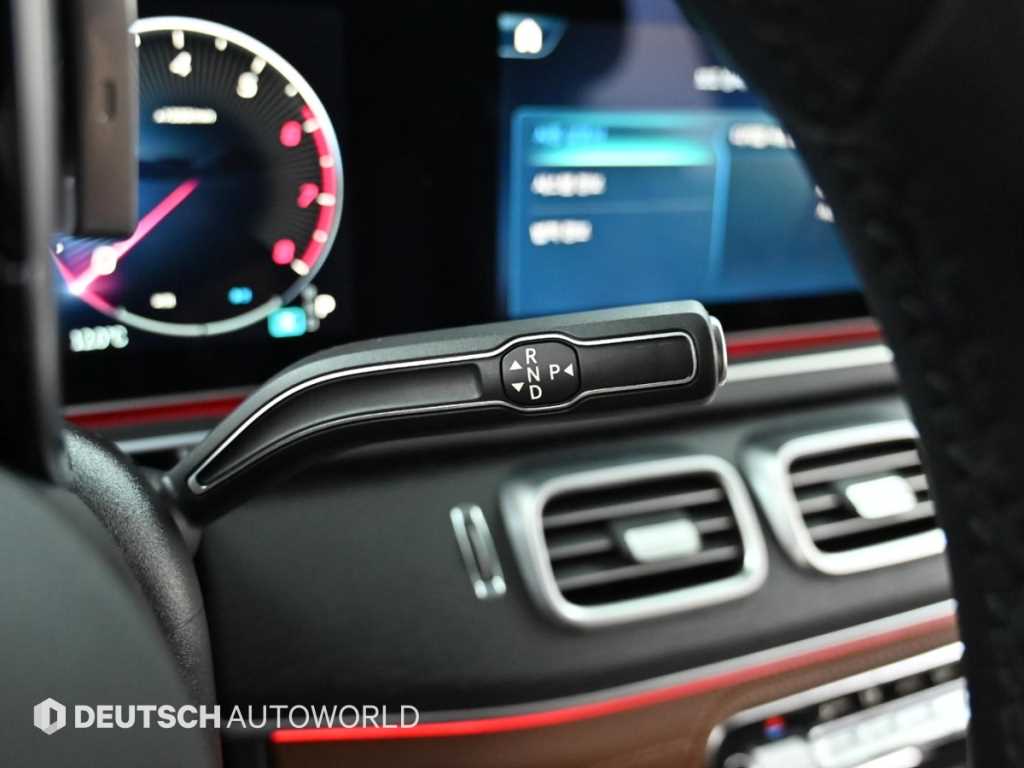 Mercedes Benz GLE Class - Vista 9