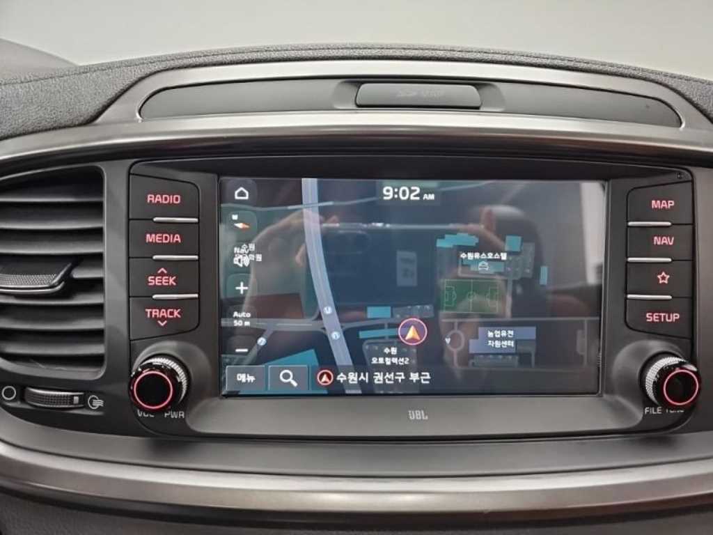 KIA Sorento - Vista 9