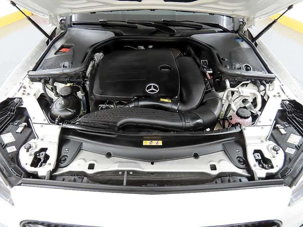 Mercedes Benz E class 2021 Blanco - Importación desde Corea - HF Imports Iquique - Foto 19