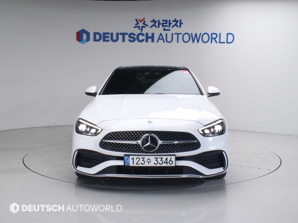 Mercedes Benz C Class - Vista 3