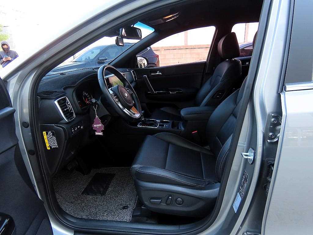 KIA Sportage - Vista 5