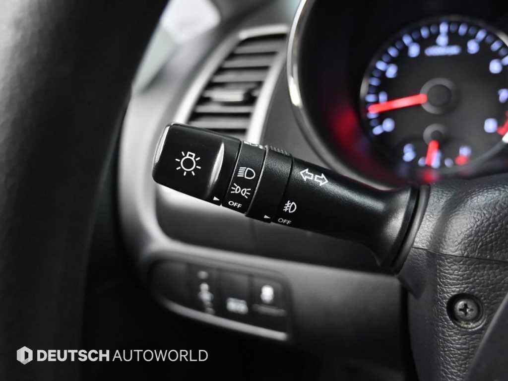 KIA K3 2015 Blanco - Importación desde Corea - HF Imports Iquique - Foto 16