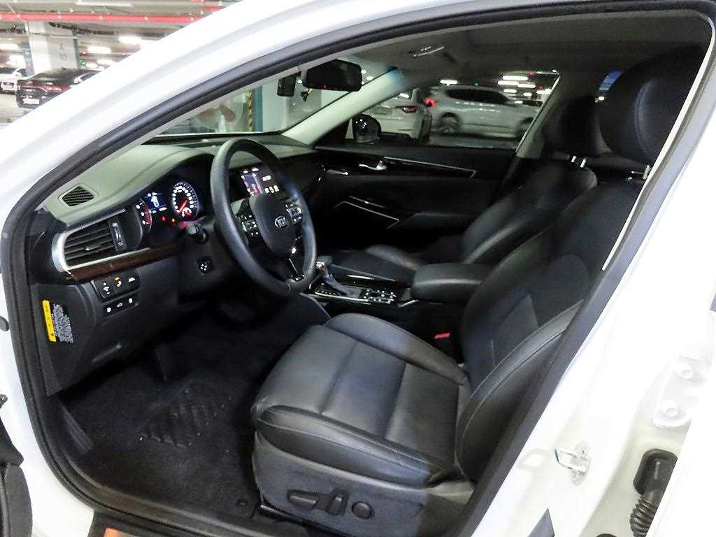 KIA K7 - Vista 6
