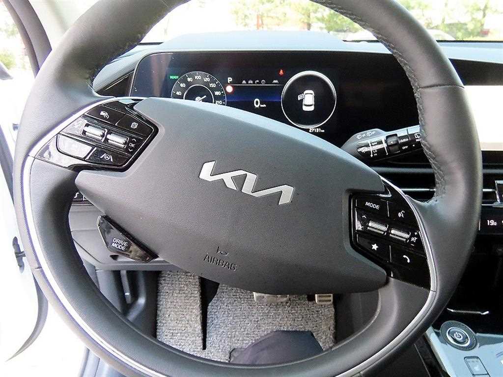 KIA Niro - Vista 8