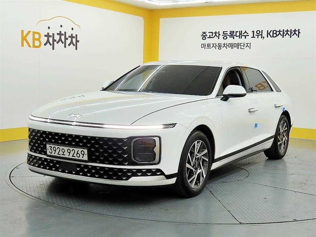 HYUNDAI Grandeur - Vista 2