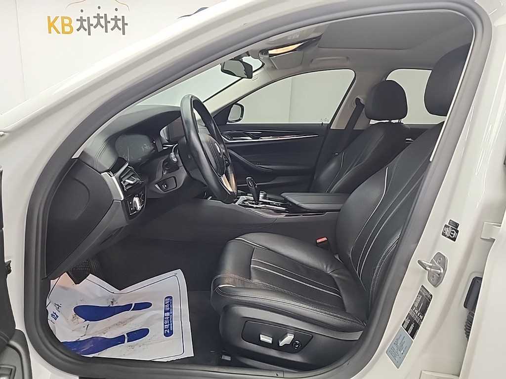 BMW 5 Series - Vista 11