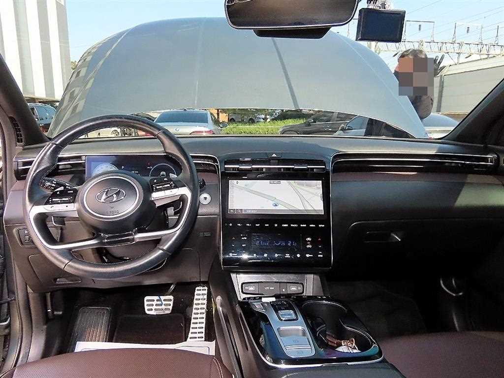 HYUNDAI Tucson - Vista 7