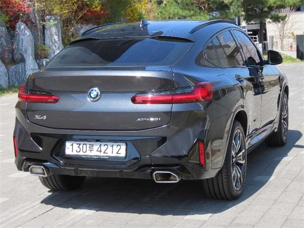 BMW X4 - Vista 3