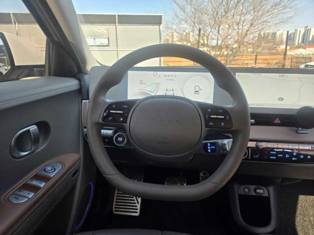 HYUNDAI Ioniq 5 - Vista 7