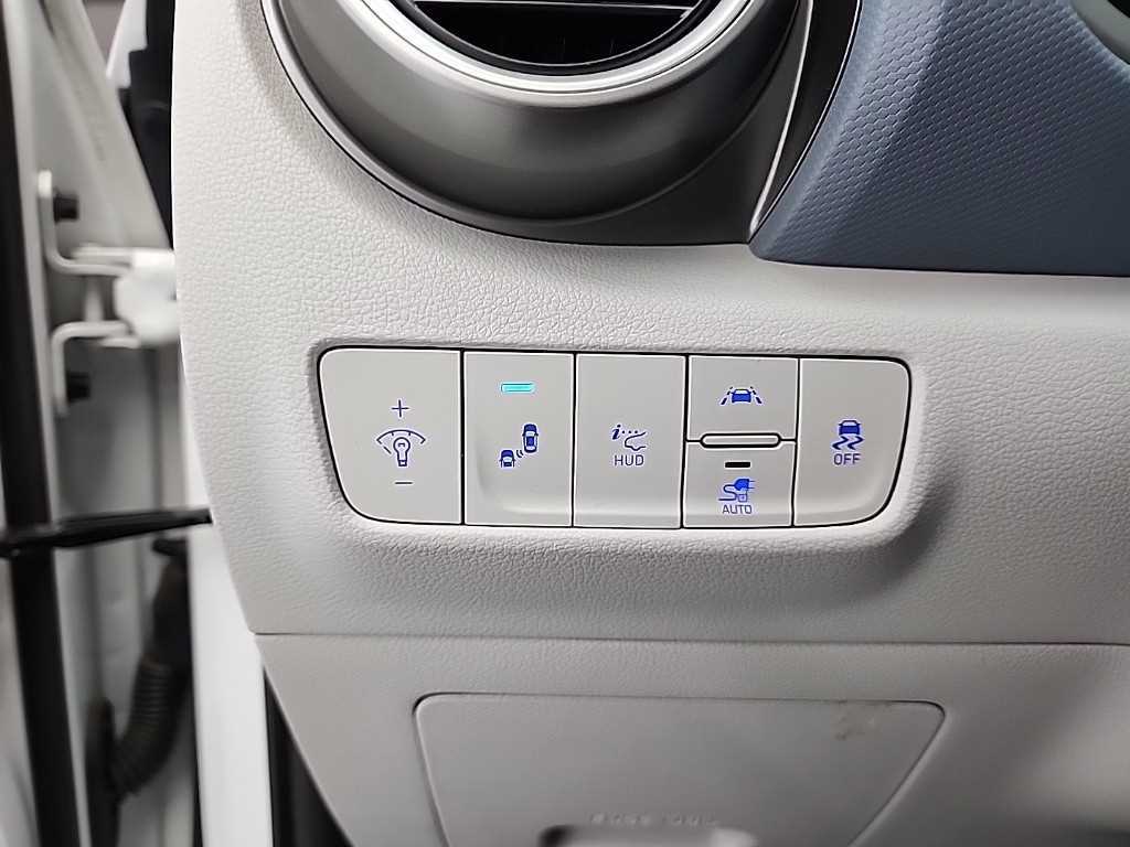 HYUNDAI Kona 2020 Blanco - Importación desde Corea - HF Imports Iquique - Foto 18