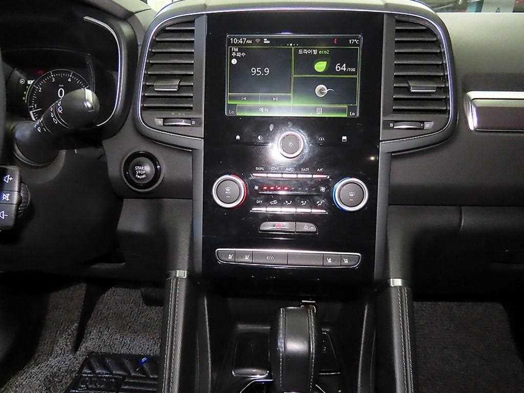 SAMSUNG QM6 - Vista 11