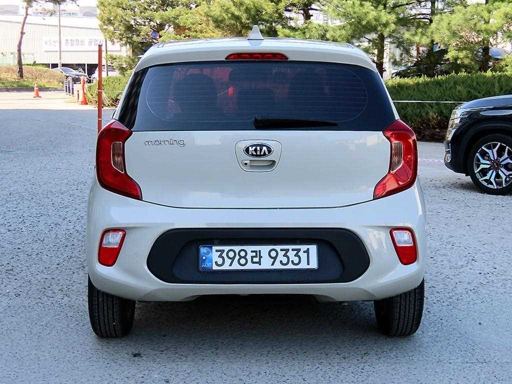 KIA Morning - Vista 4