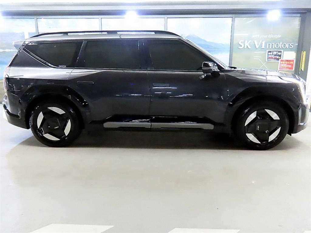 KIA EV9 - Vista 4