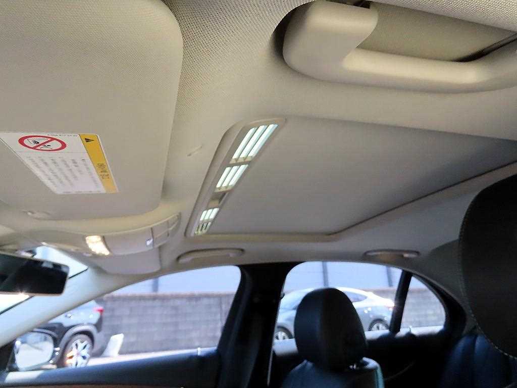 Mercedes Benz E class 2018 Negro - Importación desde Corea - HF Imports Iquique - Foto 16