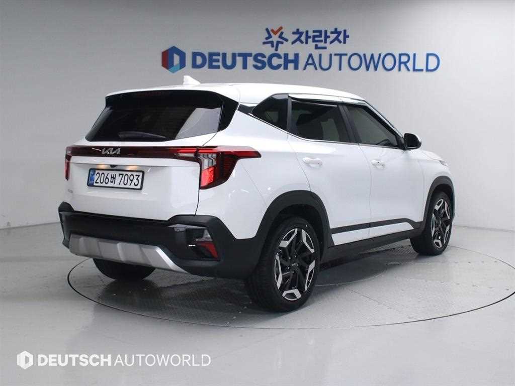 KIA Seltos - Vista 2