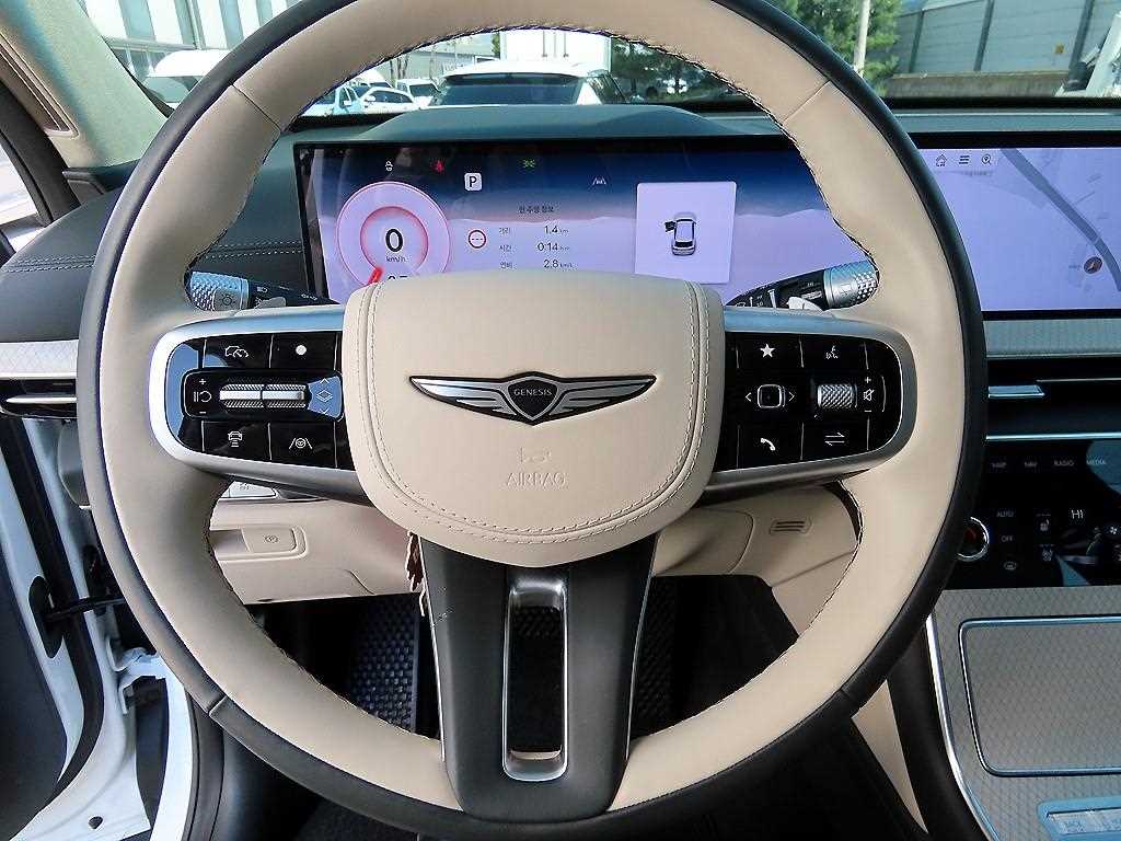 Genesis GV80 - Vista 8