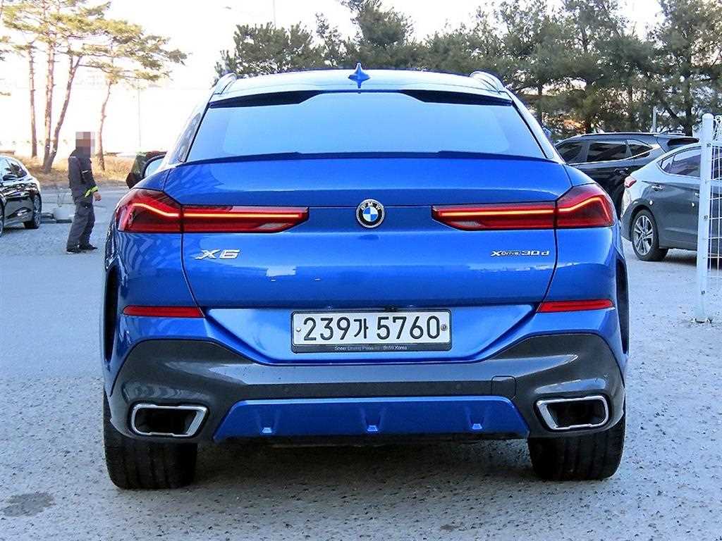 BMW X6 - Vista 4