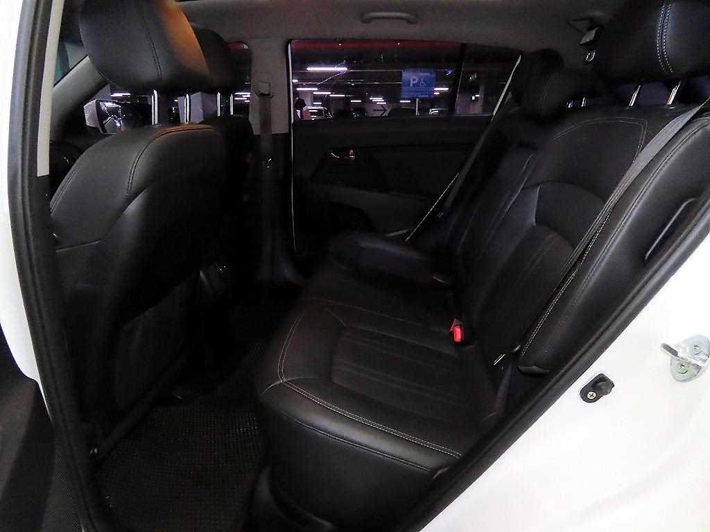 KIA Sportage - Vista 7